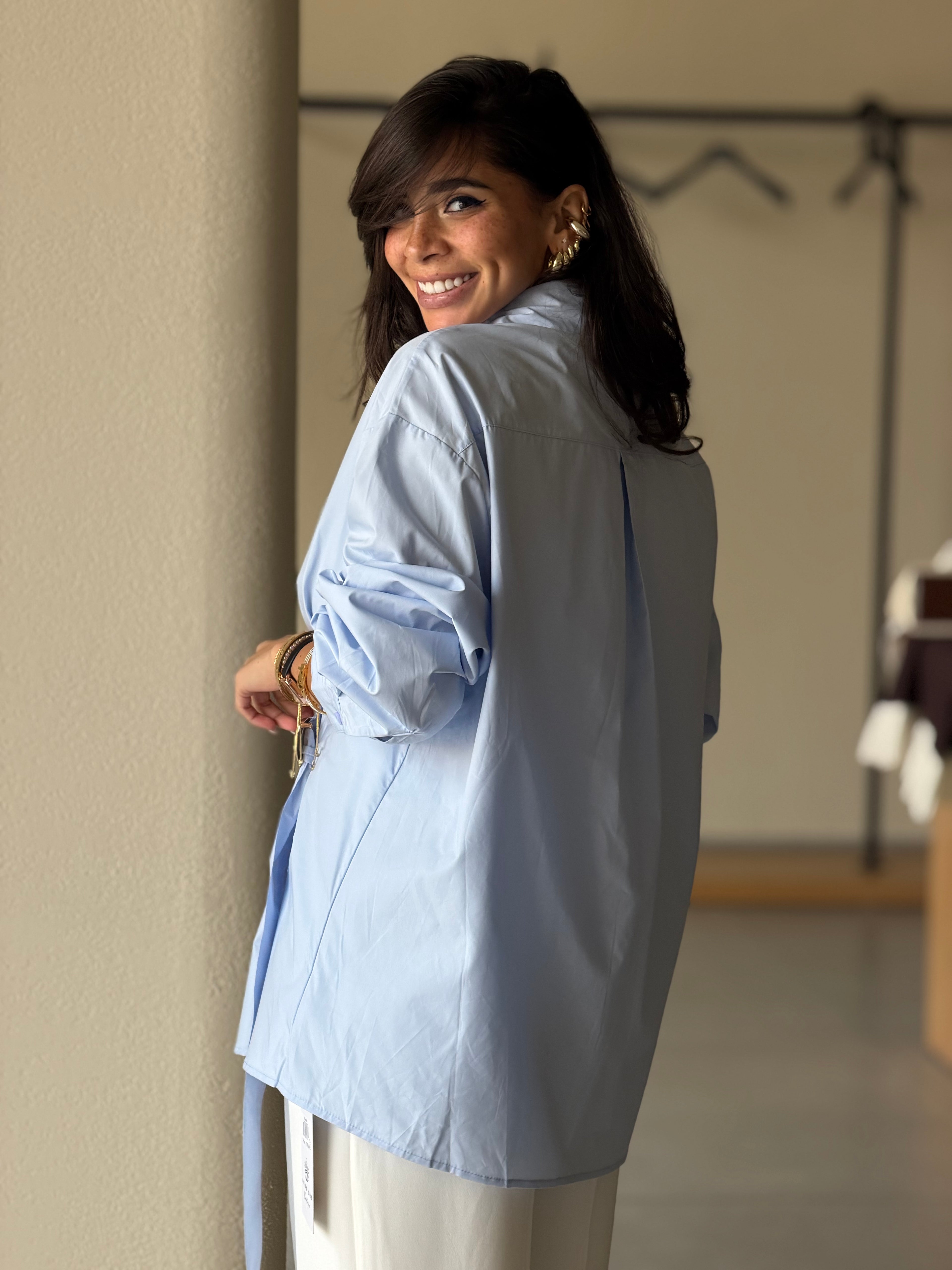 Shirt with gold detail - babyblue