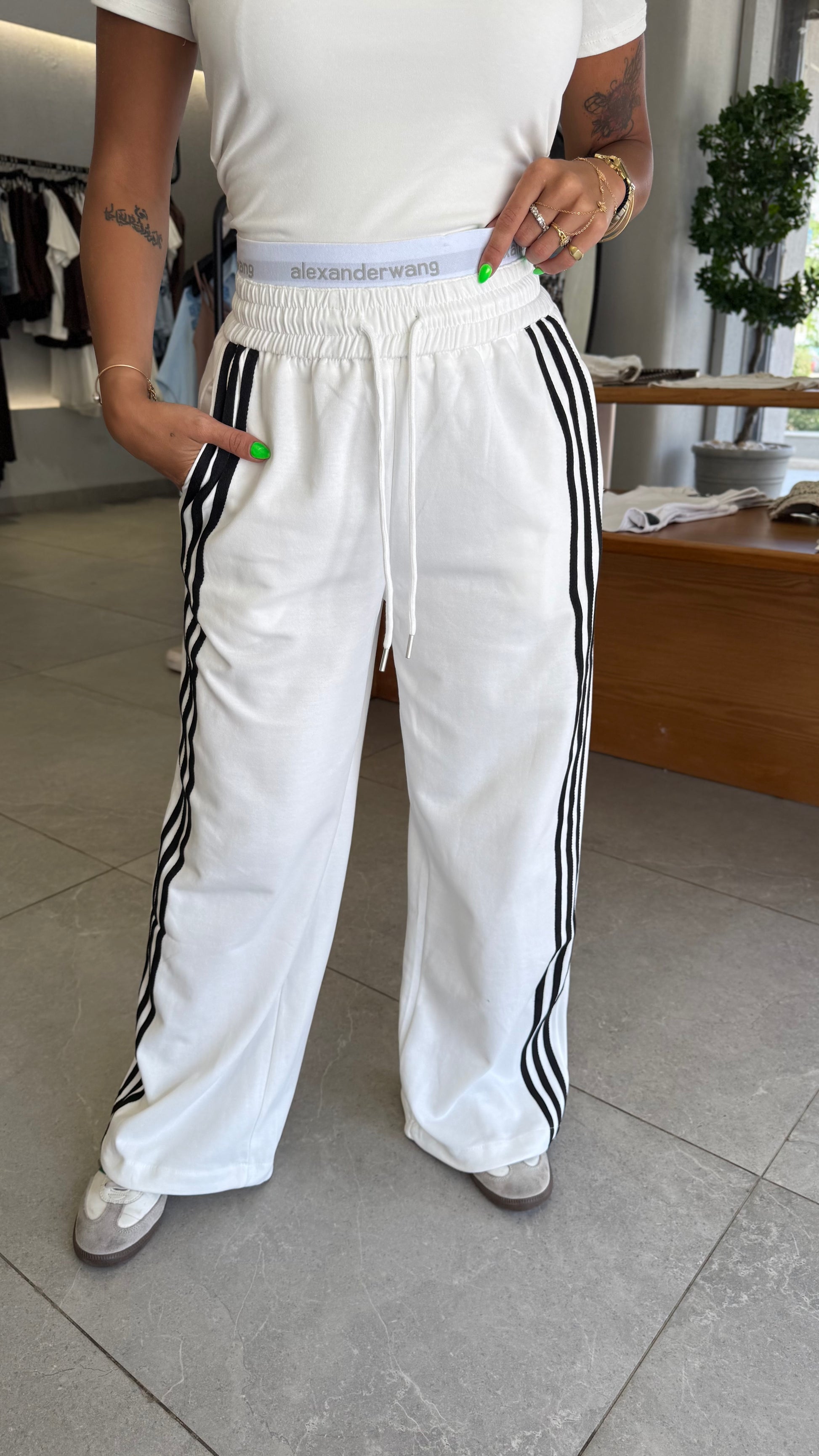 LineFit _ White