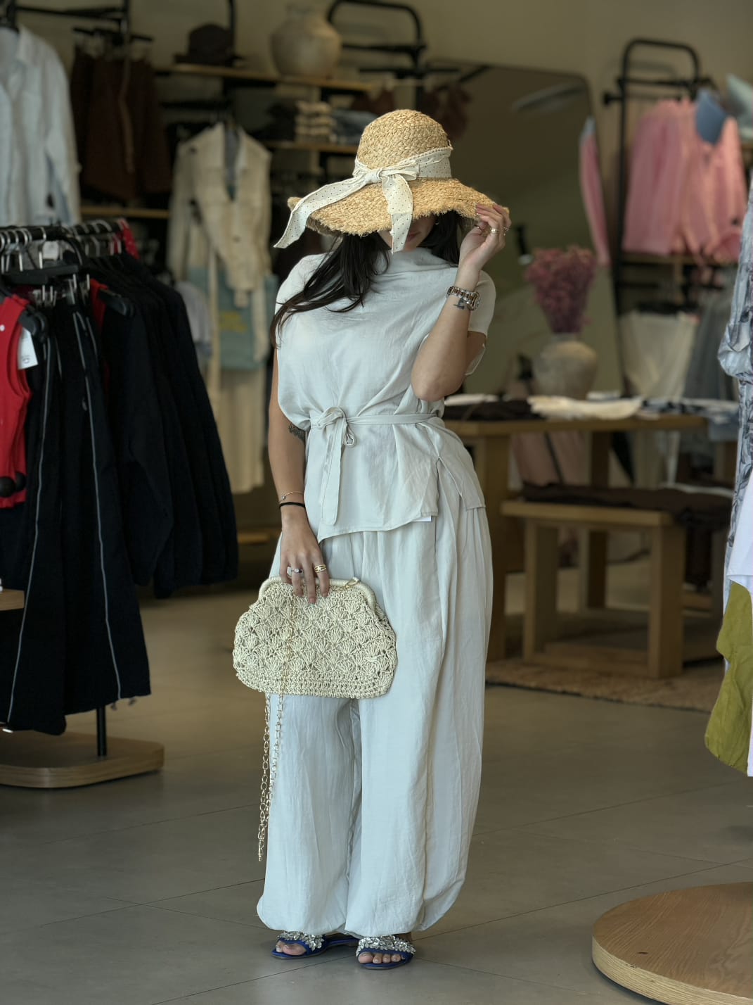 Clasps bag