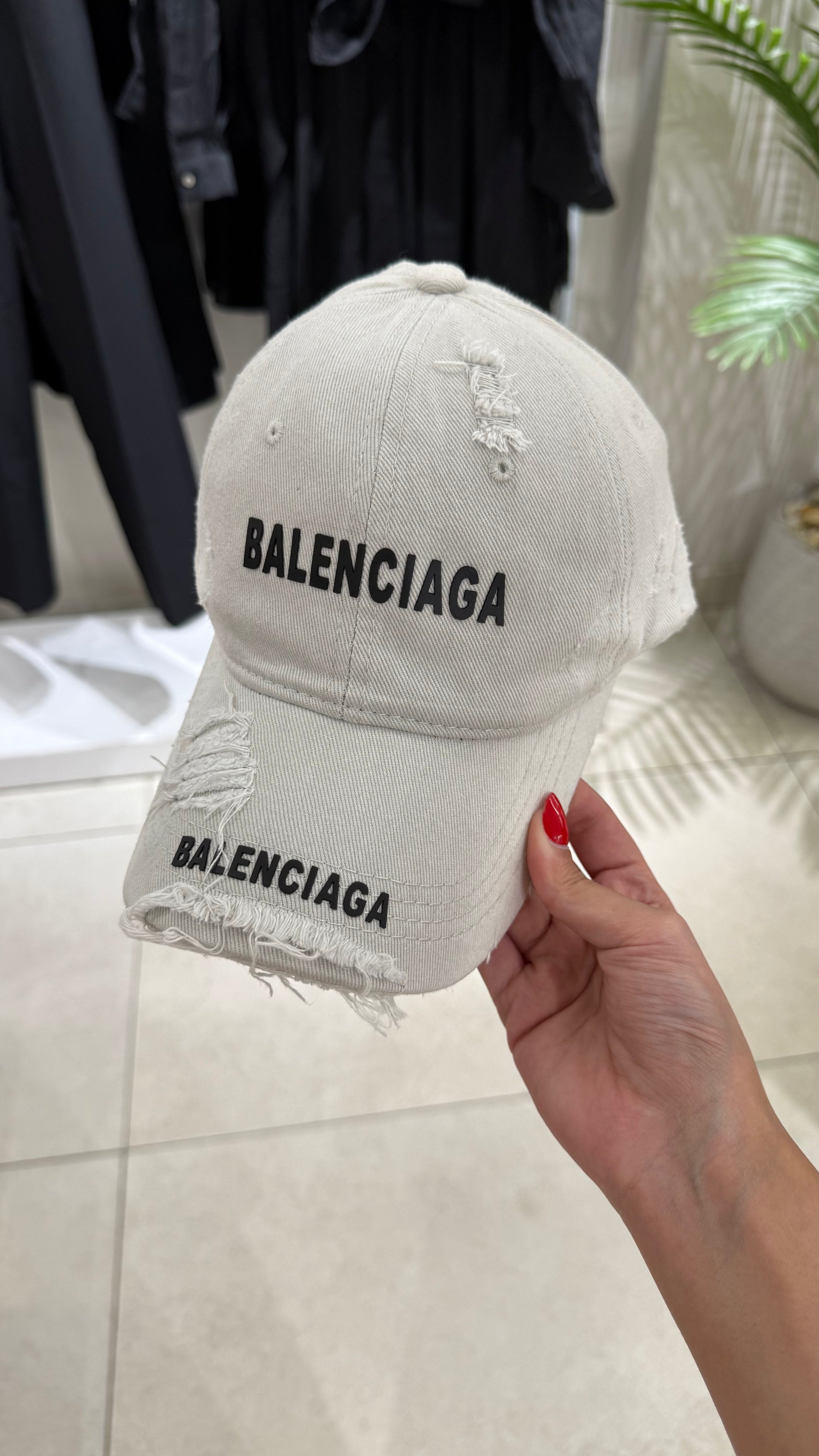 BALENCIAGA Cap - White