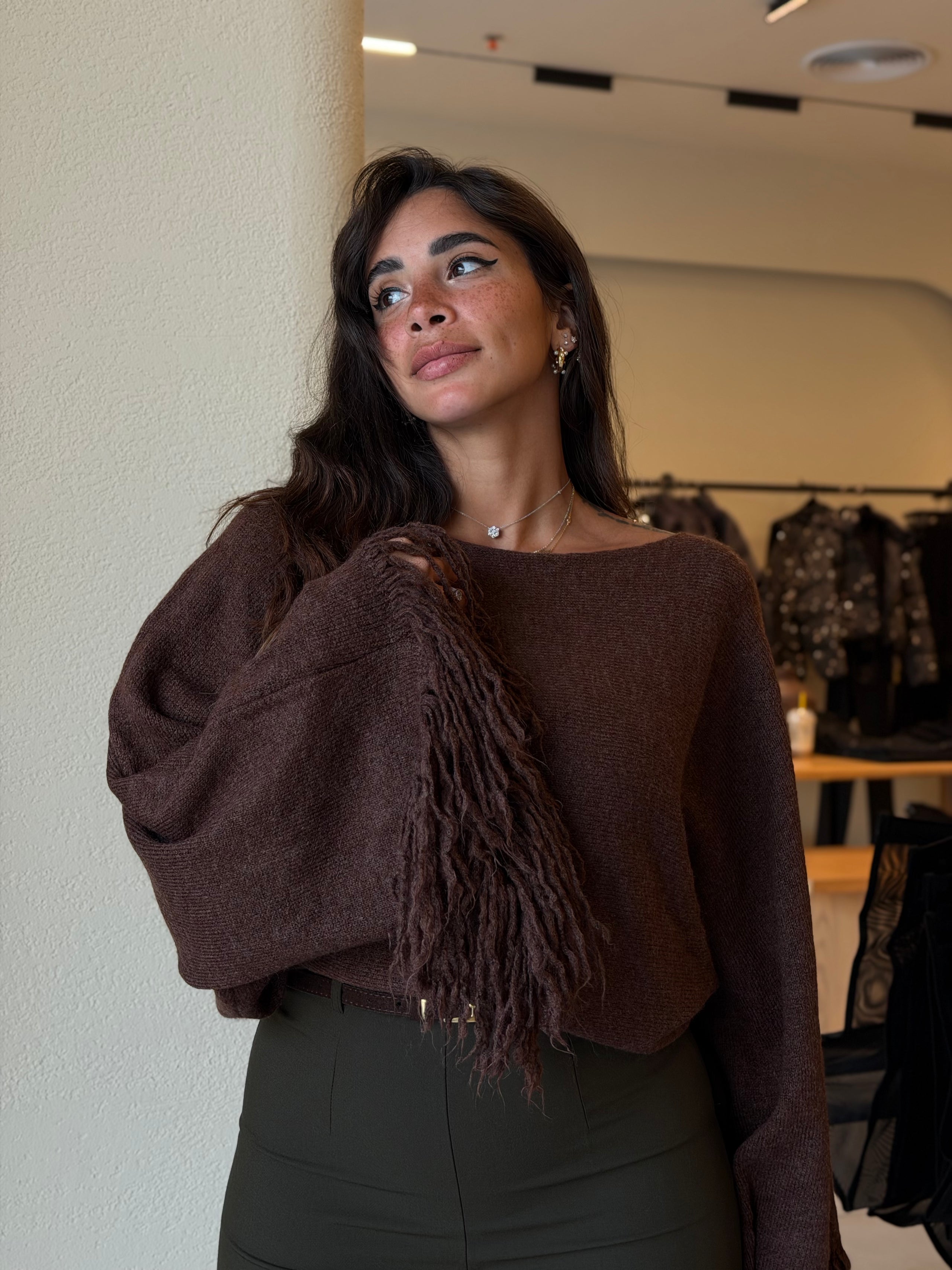 Pullover/ sweatshirt