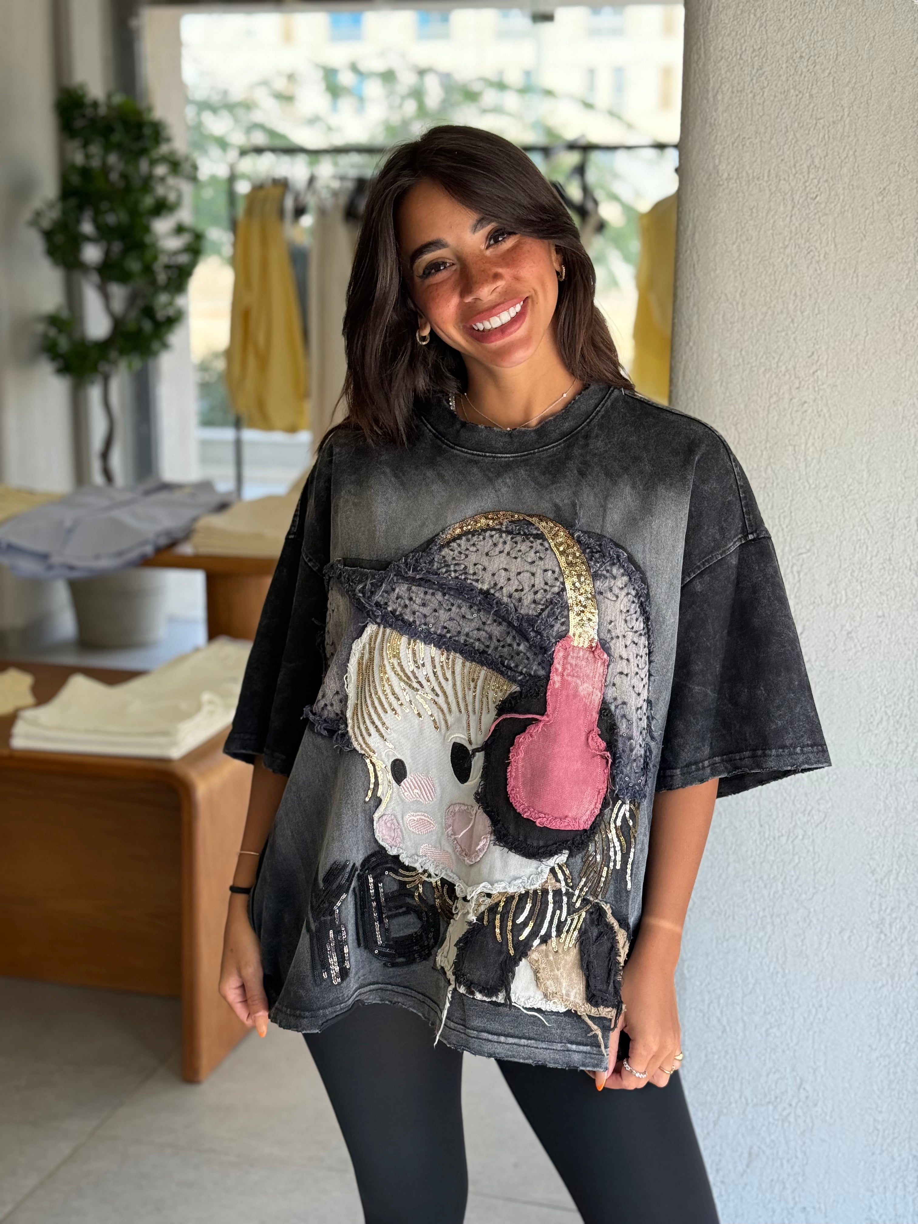 Lovely Music T-shirt