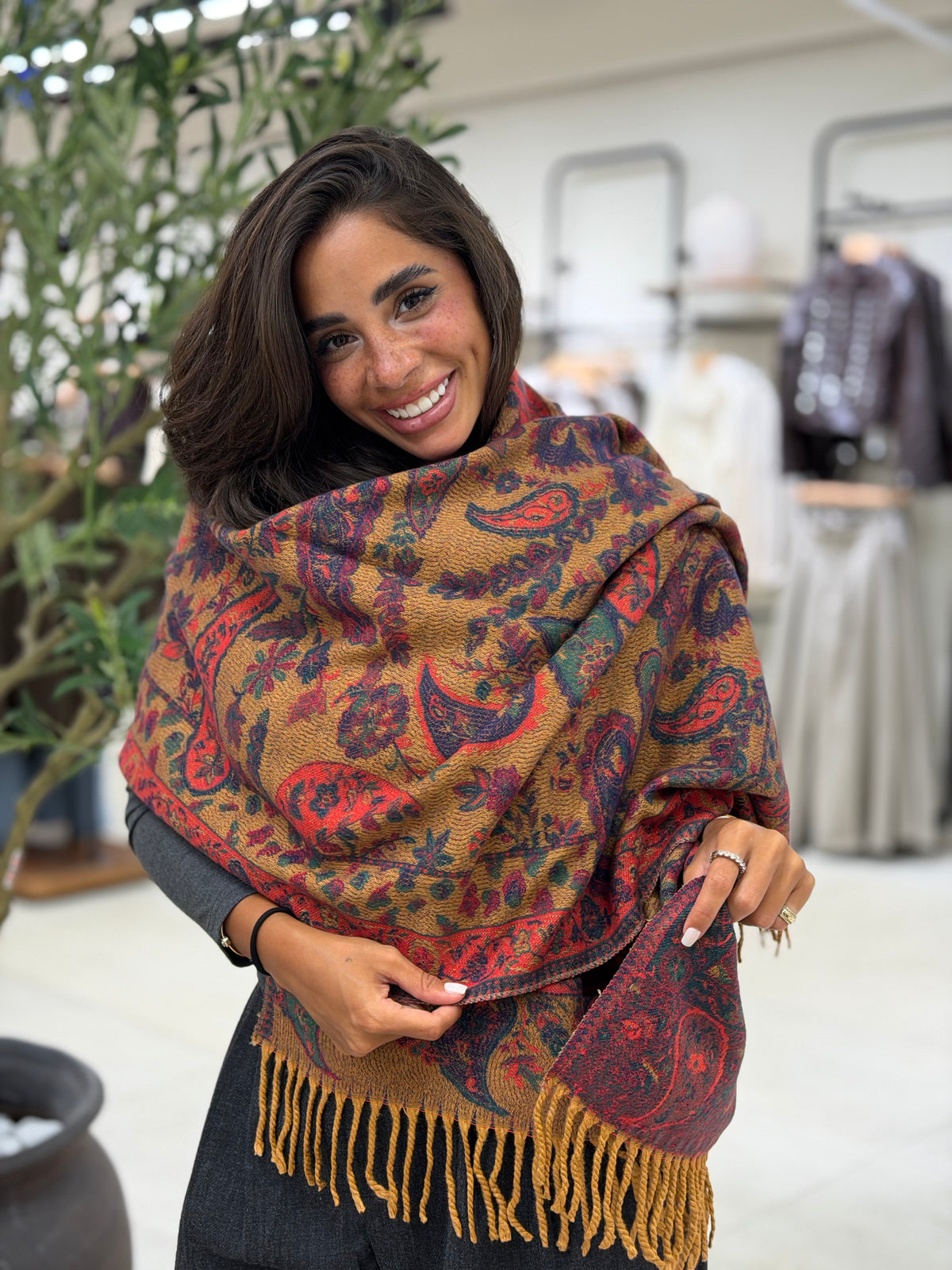 Paisley Shawl - Camel