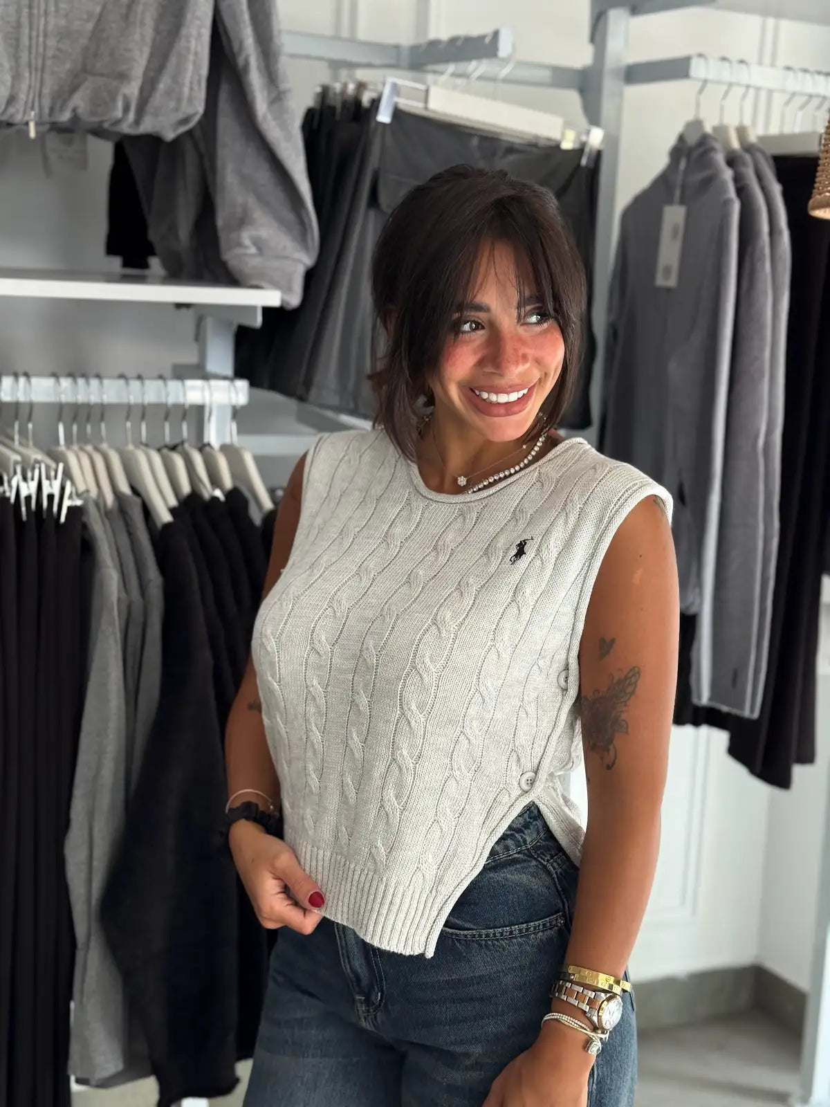 Knit Sleeveless Pullover
