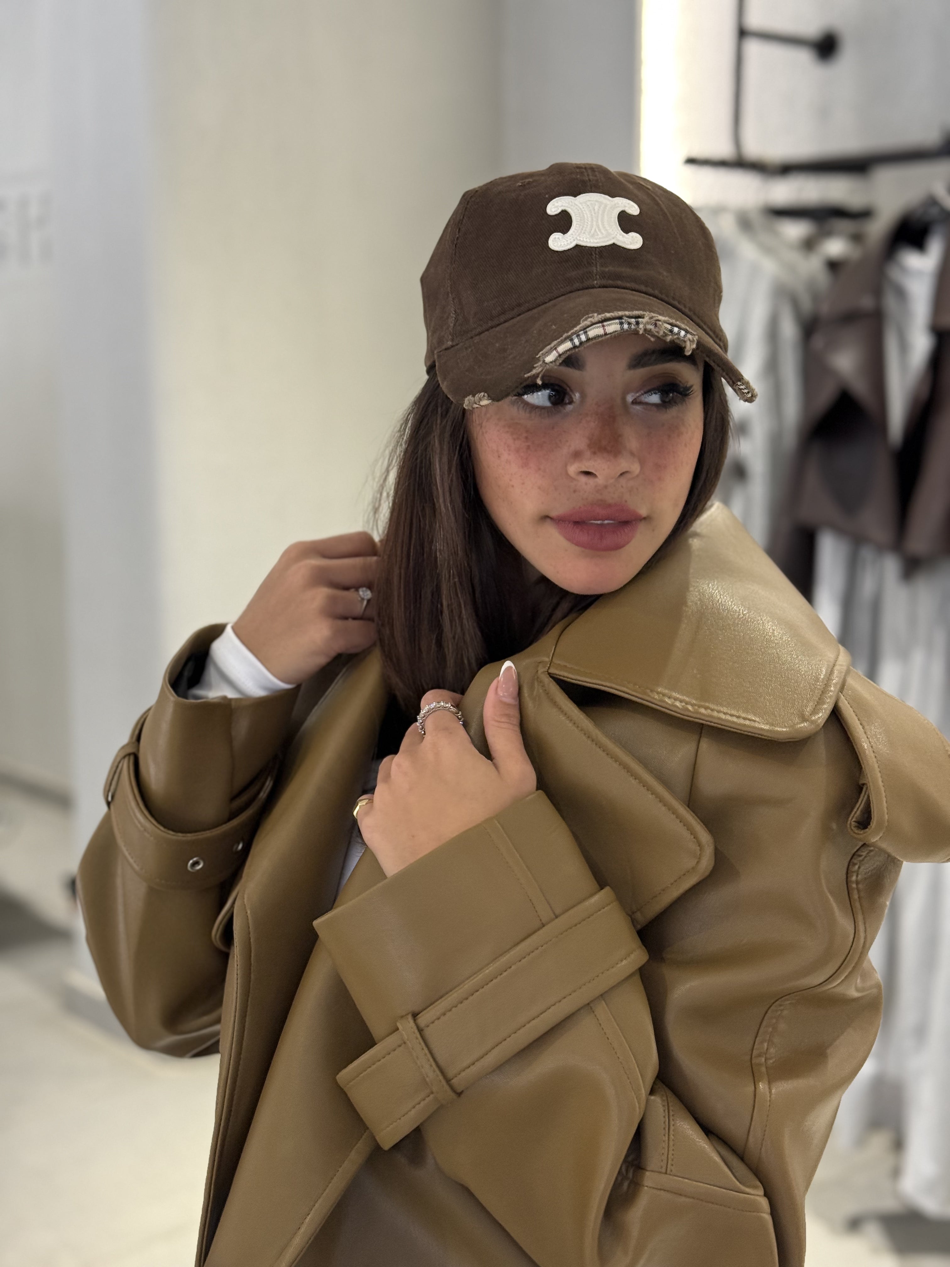 Celine Cap - Brown