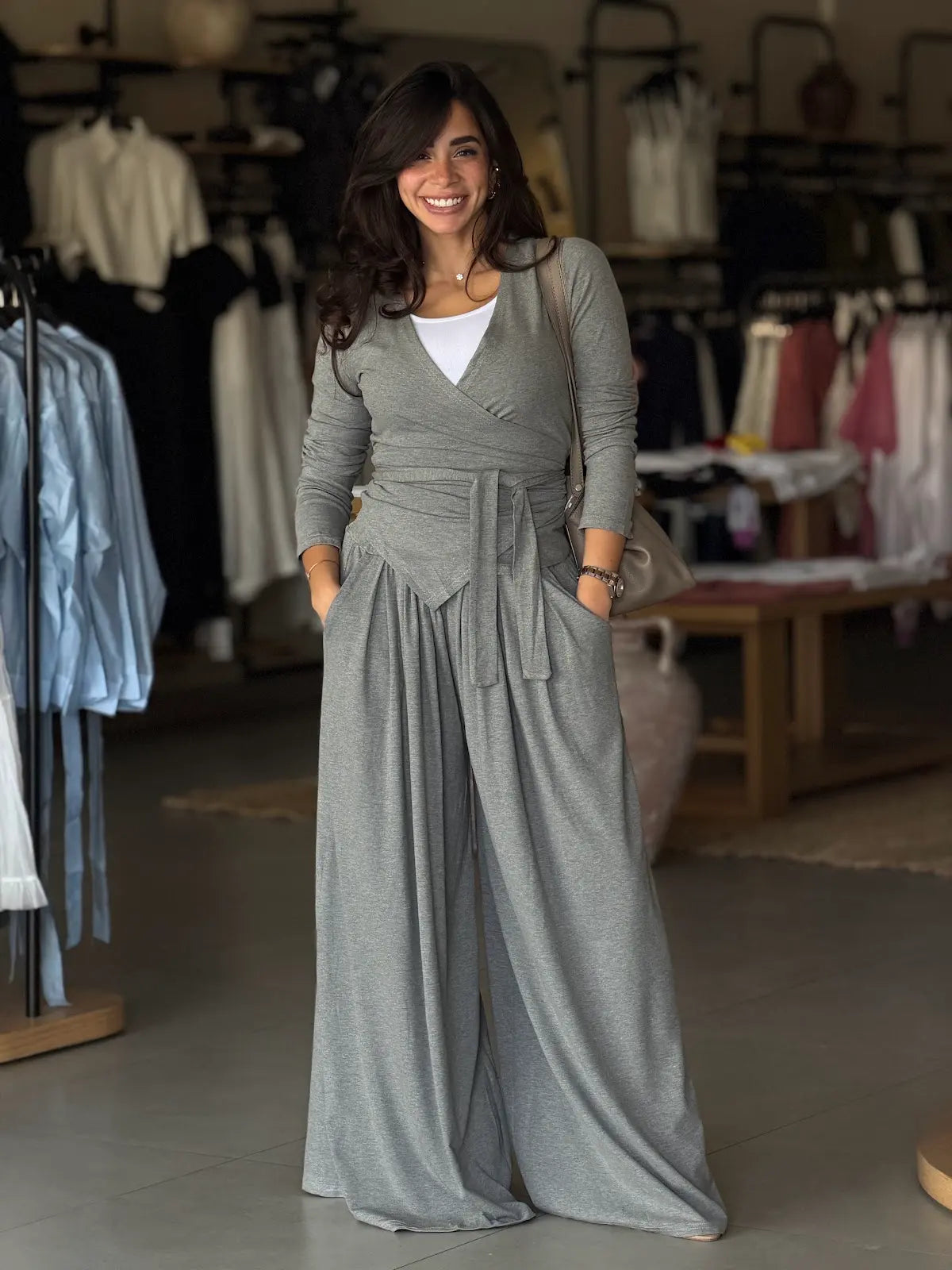 Essence Set - Grey