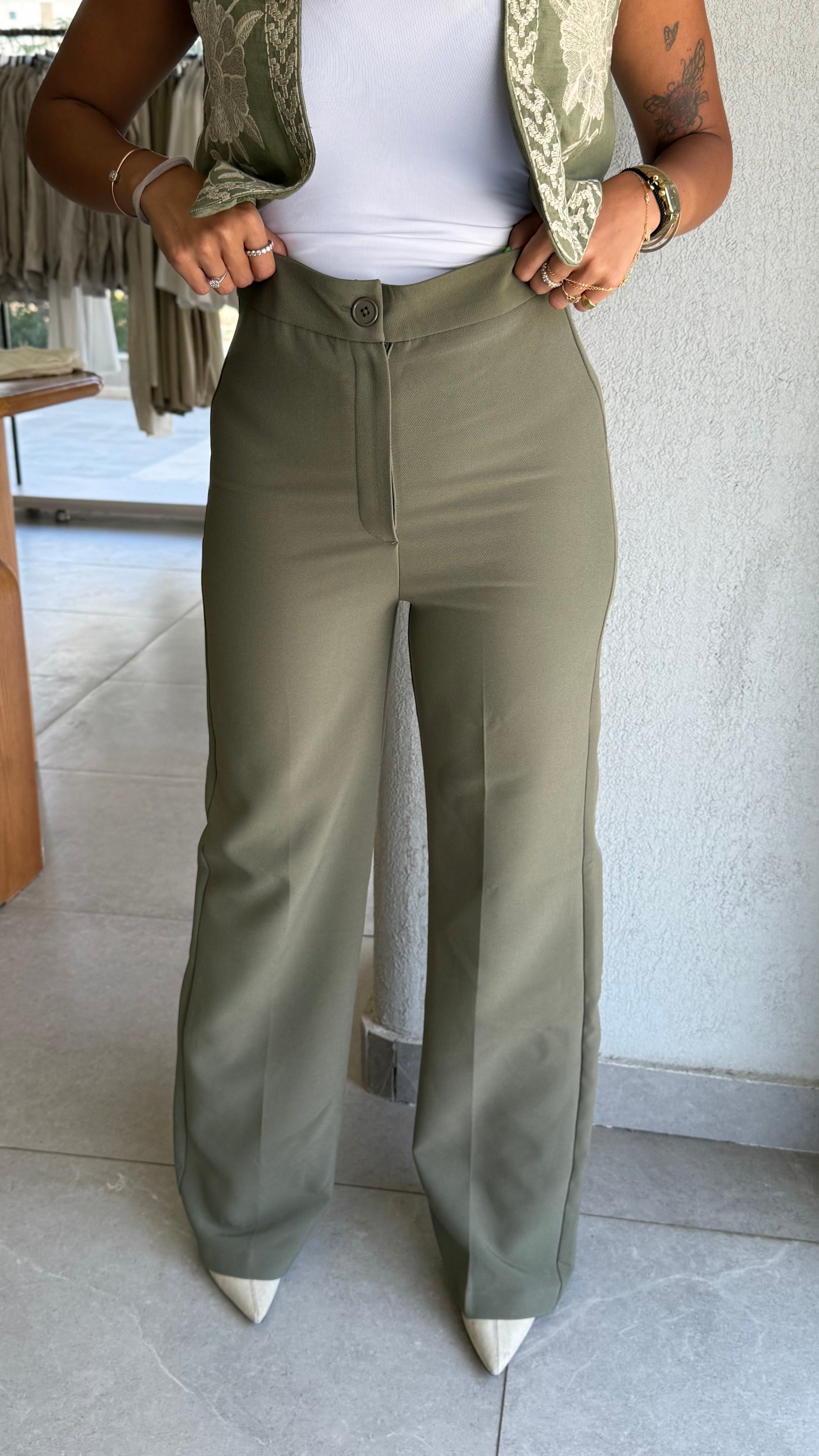 Classic Wide Pants