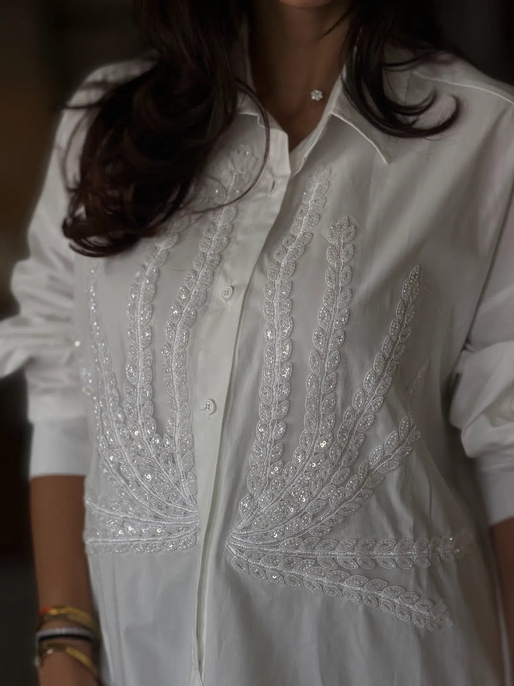 Plain White Shirt with Branch Pattern Detail