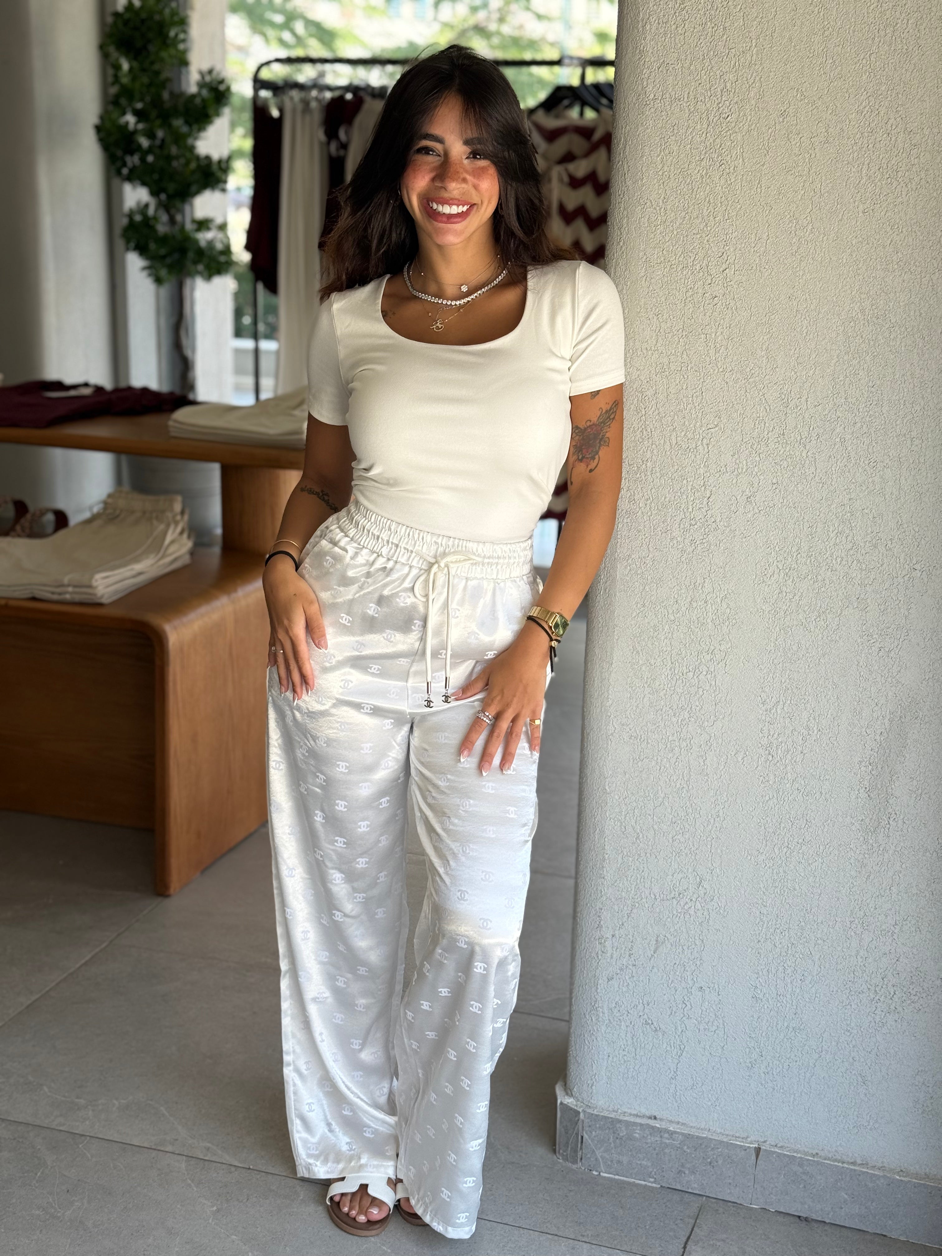 Glowy Chanel Pant - White
